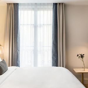 Habitación Prestige con Cama Queen